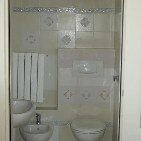 Madonna Della Neve 3* סטרסה