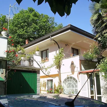 Bed & Breakfast Madonna Della Neve Stresa